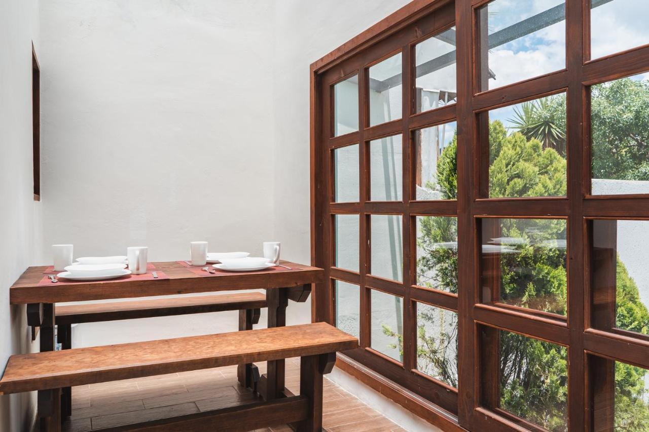 Yox Hotel Boutique San Cristóbal de Las Casas Εξωτερικό φωτογραφία A shoji screen