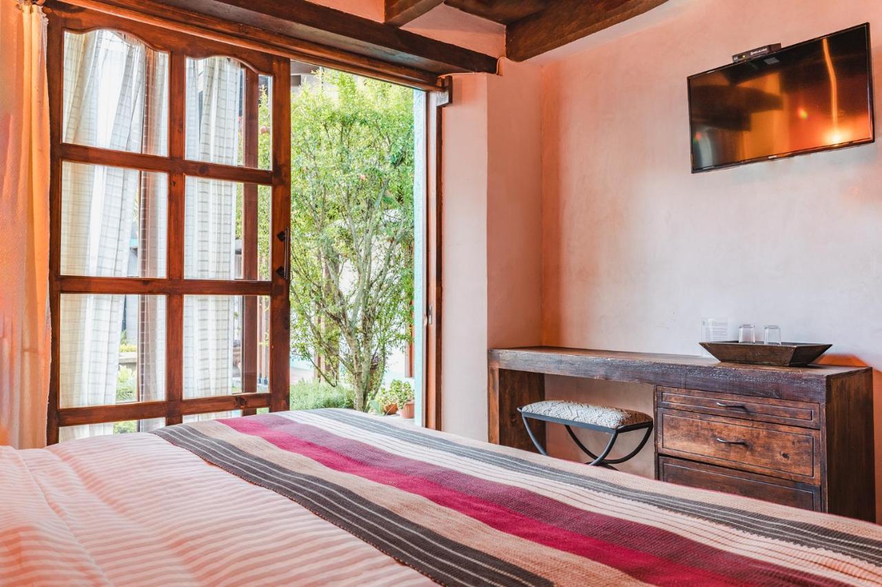 Yox Hotel Boutique San Cristóbal de Las Casas Εξωτερικό φωτογραφία A room at the hotel