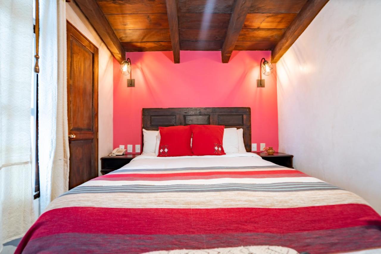 Yox Hotel Boutique San Cristóbal de Las Casas Εξωτερικό φωτογραφία A bedroom at the hotel